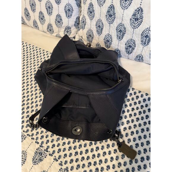 Coach Turnlock Edie Shoulder Bag Dark Blue Pebbled Leather Pewter - Picture 6 of 10